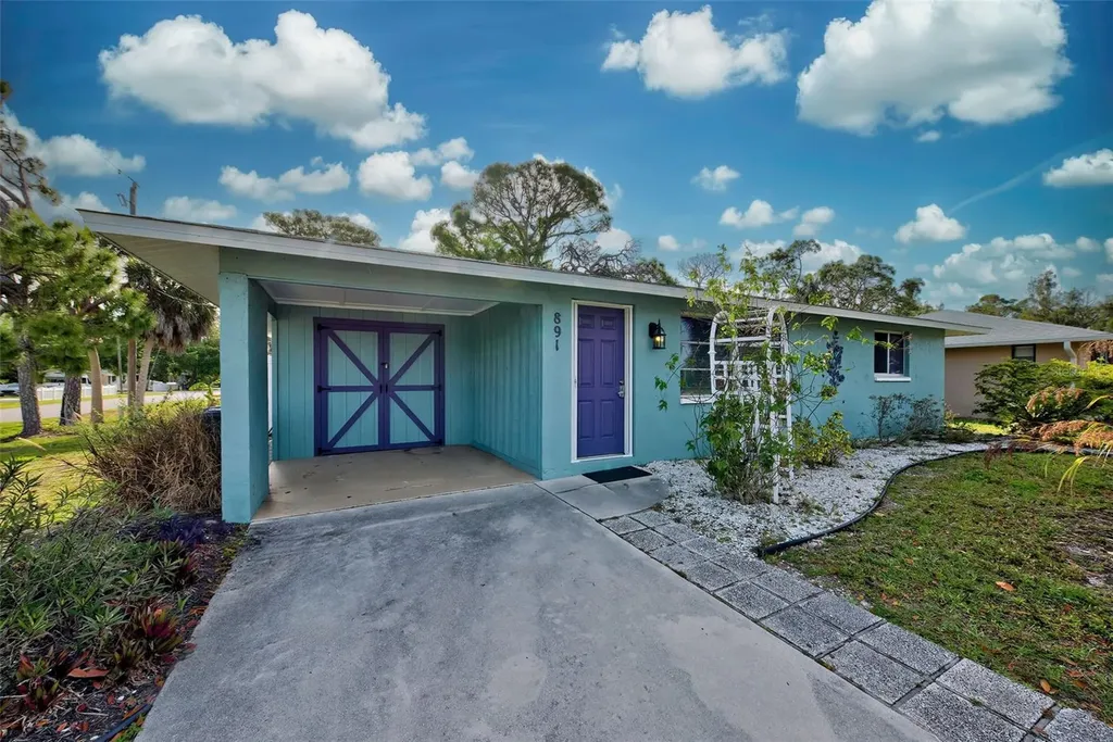 891 Old Englewood Road Englewood FL 34223