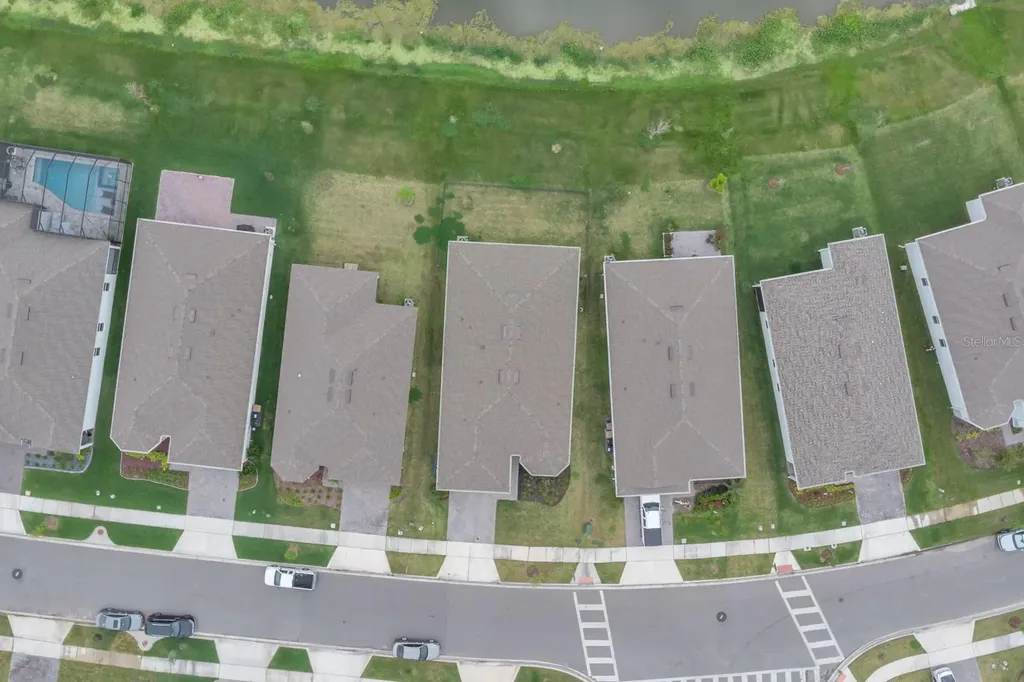 2010 Spring Shower Circle Kissimmee FL 34744