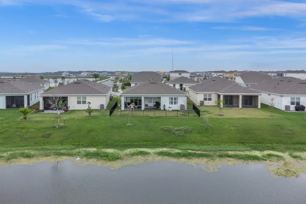 2010 Spring Shower Circle Kissimmee FL 34744