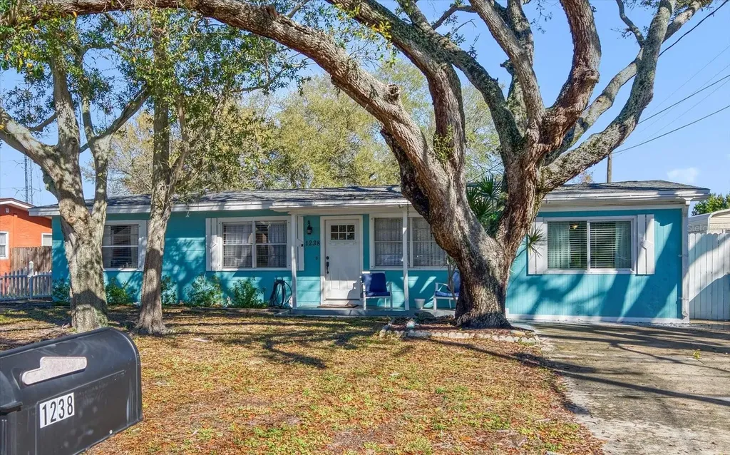 1238 Bellevue Boulevard Clearwater FL 33756