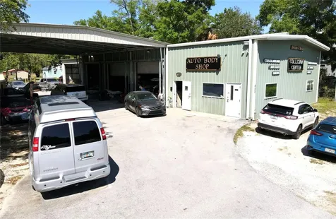 853 NE 5th Street Crystal River FL 34429