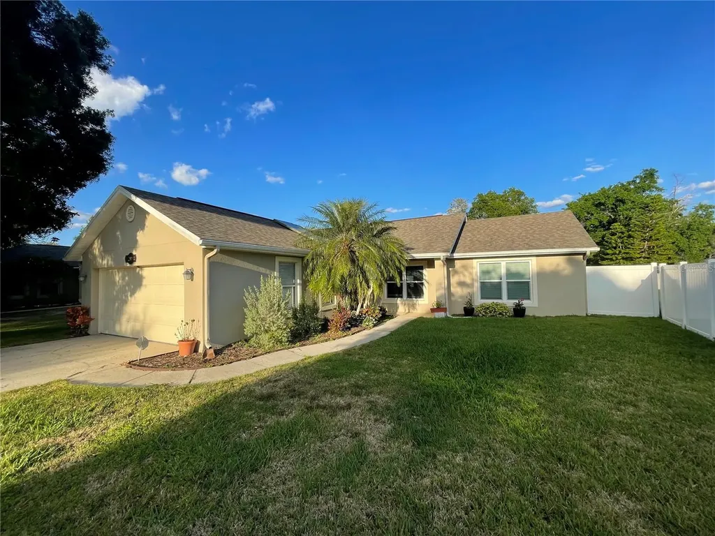 12018 Kathleen Court Clermont FL 34711