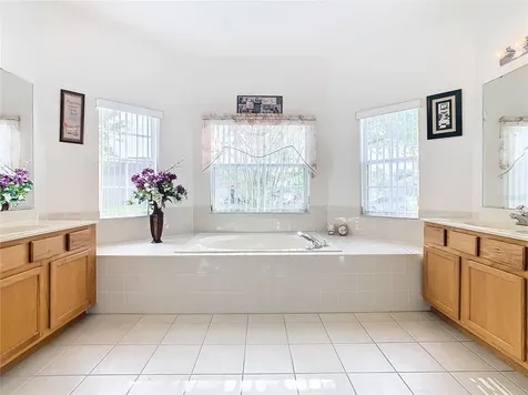 2822 Sweetspire Circle Kissimmee FL 34746