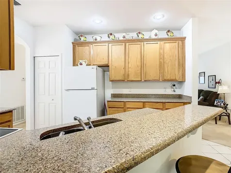 2822 Sweetspire Circle Kissimmee FL 34746