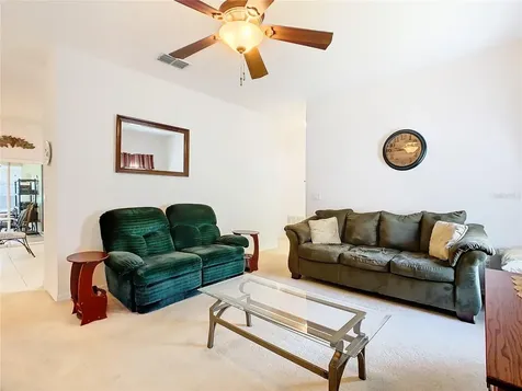 2822 Sweetspire Circle Kissimmee FL 34746