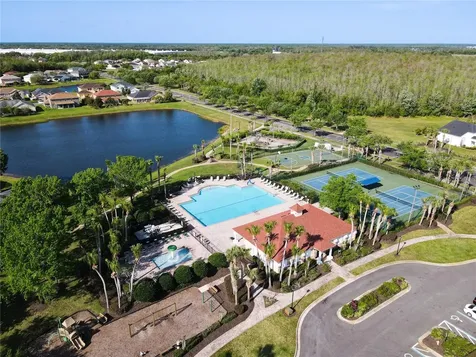 2822 Sweetspire Circle Kissimmee FL 34746