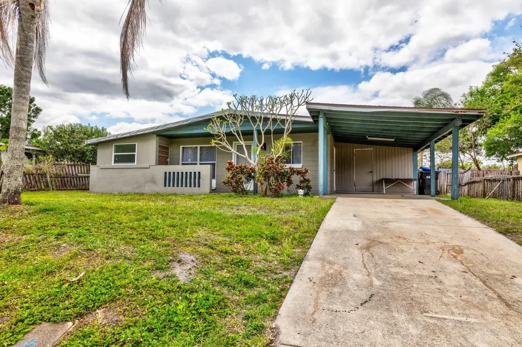 2904 Sanka Drive Orlando FL 32826