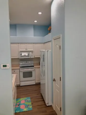 1211 Hot Springs Point Englewood FL 34223