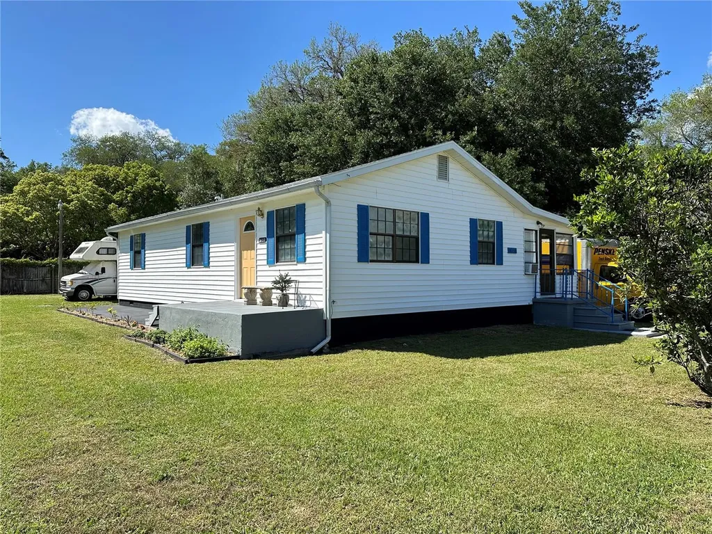 16150 SE 99th Court Summerfield FL 34491