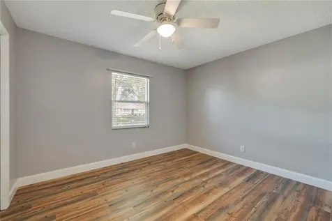2206 N Warnell Street Plant City FL 33563