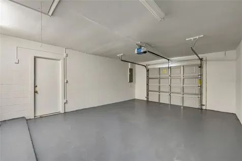 2206 N Warnell Street Plant City FL 33563