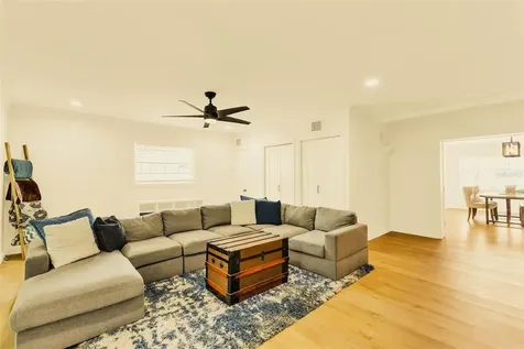 2918 W Elrod Avenue Tampa FL 33611