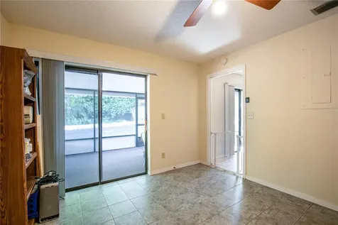 25114 Quaker Ridge Avenue Sorrento FL 32776