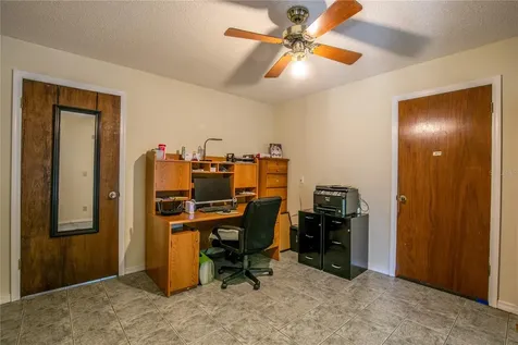 25114 Quaker Ridge Avenue Sorrento FL 32776