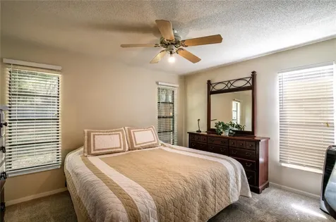 25114 Quaker Ridge Avenue Sorrento FL 32776