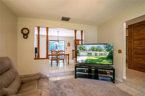 25114 Quaker Ridge Avenue Sorrento FL 32776