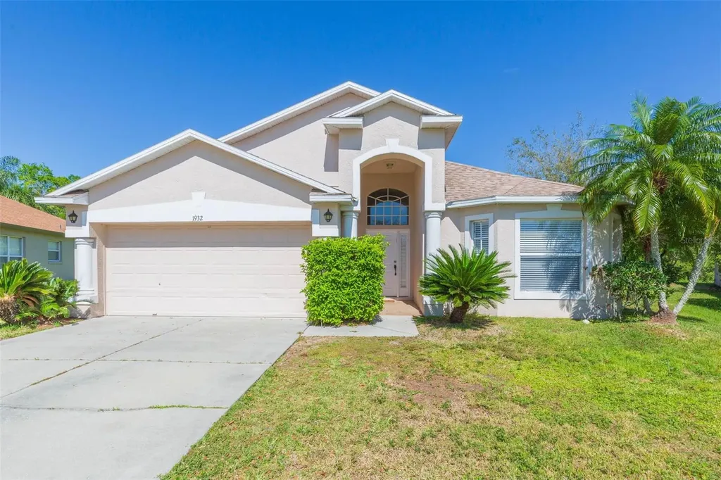 1932 Grenville Court Wesley Chapel FL 33543