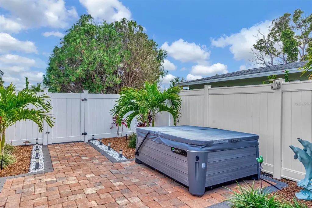375 Redwood Road Venice FL 34293