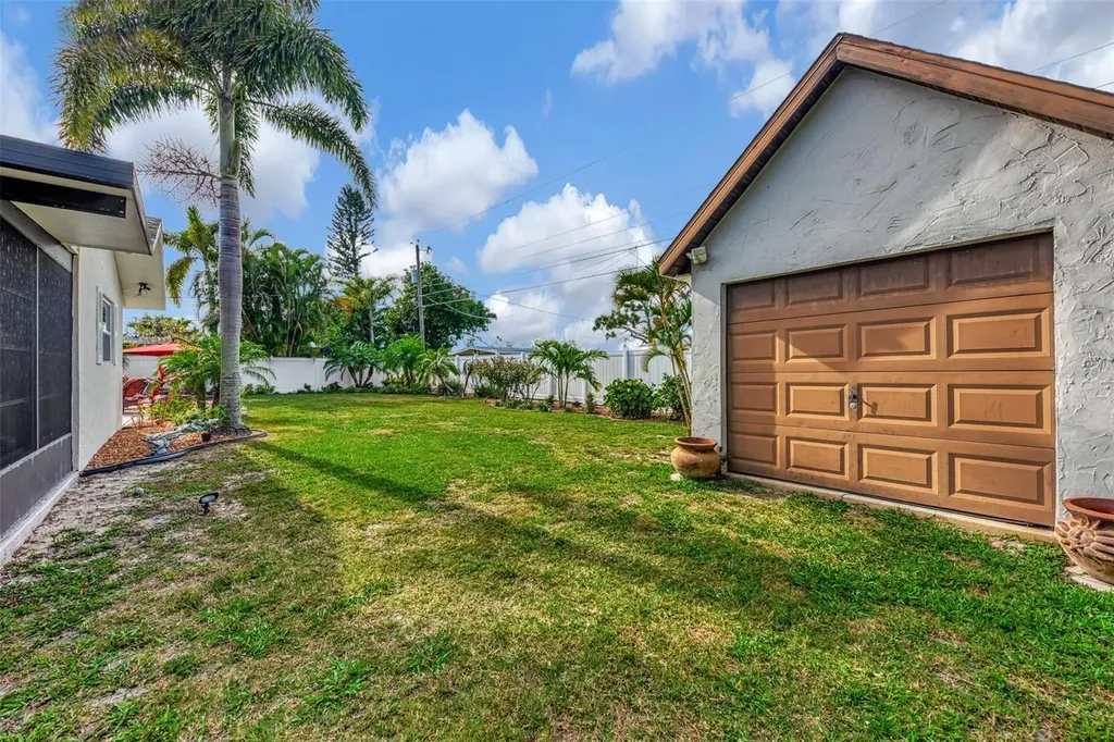 375 Redwood Road Venice FL 34293