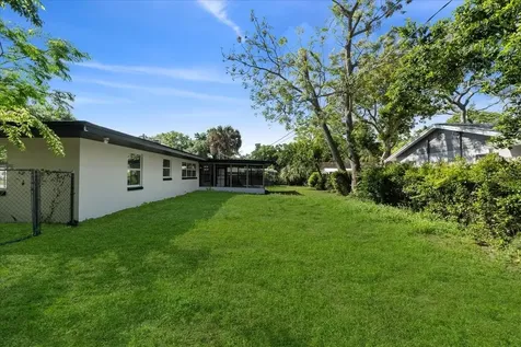 2302 Lake Road Fern Park FL 32730