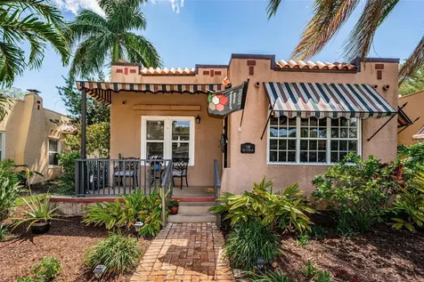114 19th Avenue NE St Petersburg FL 33704