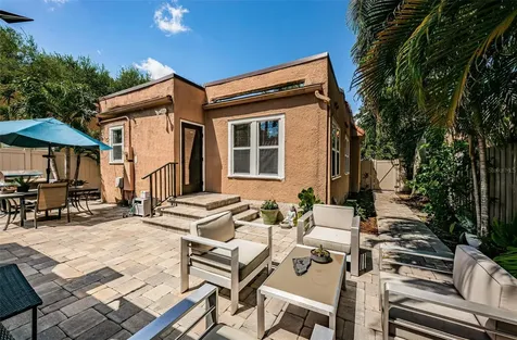 114 19th Avenue NE St Petersburg FL 33704