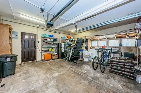 114 19th Avenue NE St Petersburg FL 33704