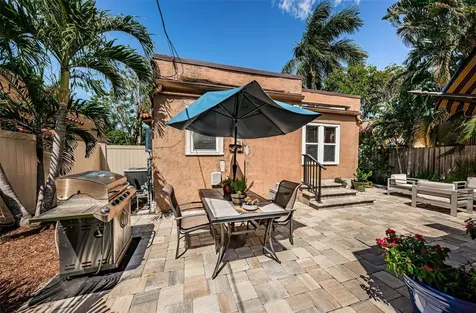 114 19th Avenue NE St Petersburg FL 33704