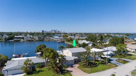 3501 Manatee Drive SE St Petersburg FL 33705