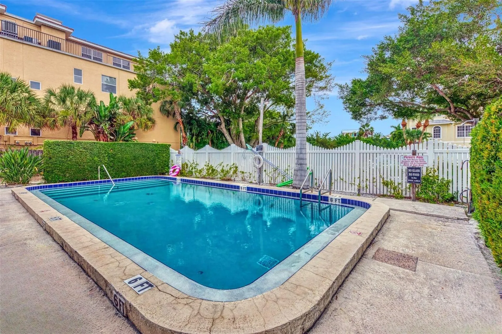 446 Canal Road Sarasota FL 34242