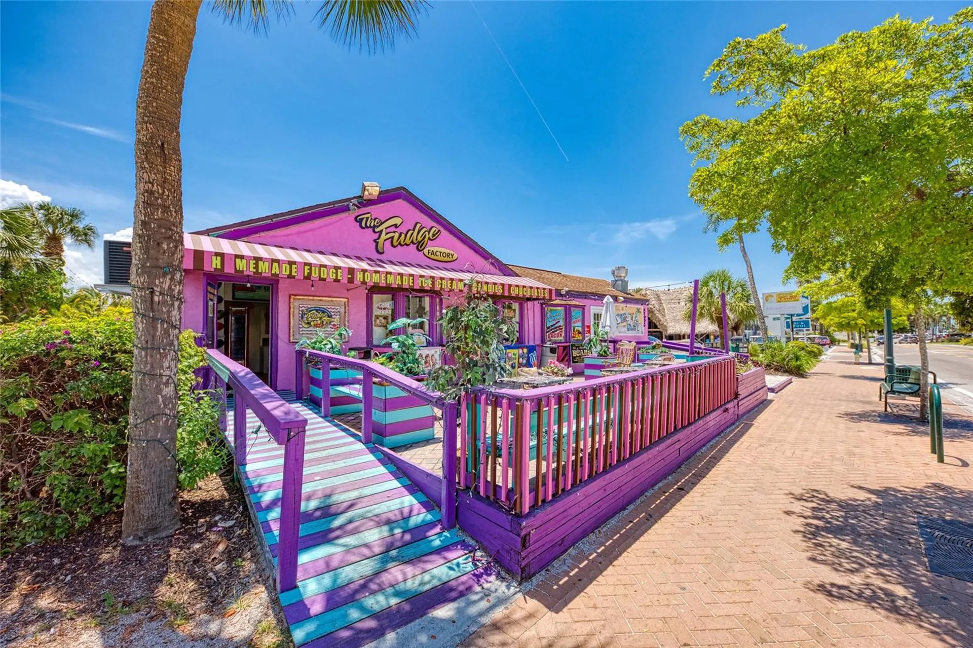 446 Canal Road Sarasota FL 34242