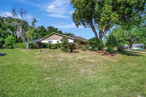 1040 W Village Green Road Deland FL 32720