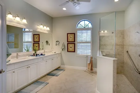 7203 Lake Forest Glen Lakewood Ranch FL 34202