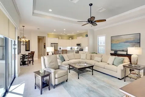 7203 Lake Forest Glen Lakewood Ranch FL 34202