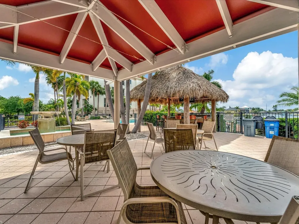 1022 Bellasol Way Apollo Beach FL 33572