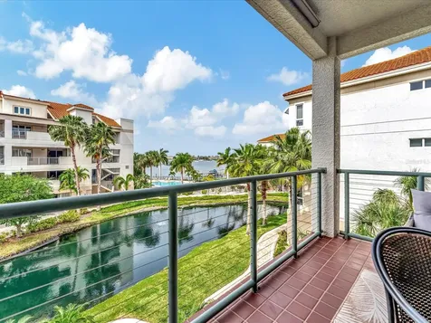 1022 Bellasol Way Apollo Beach FL 33572