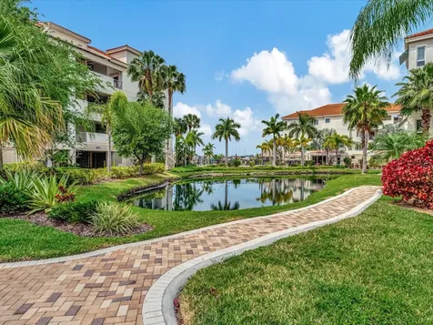 1022 Bellasol Way Apollo Beach FL 33572