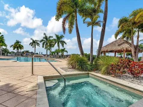 1022 Bellasol Way Apollo Beach FL 33572
