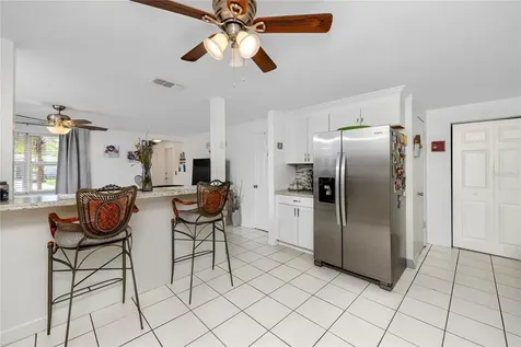 9155 52nd Street N Pinellas Park FL 33782