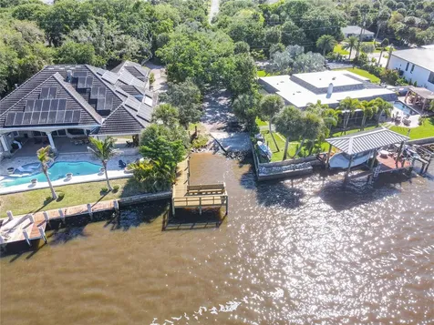 18 Ocean Crest Drive Ormond Beach FL 32176