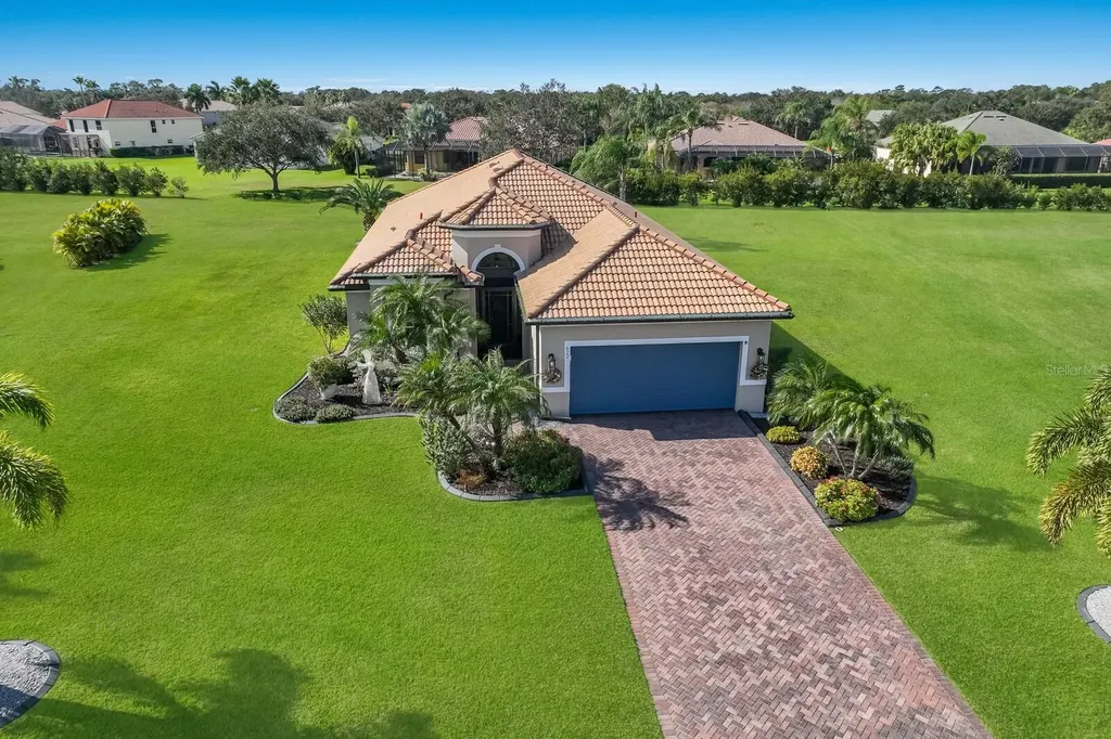 622 148th Court NE Bradenton FL 34212