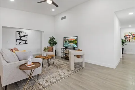 4957 Santa Rosa Drive Orlando FL 32807