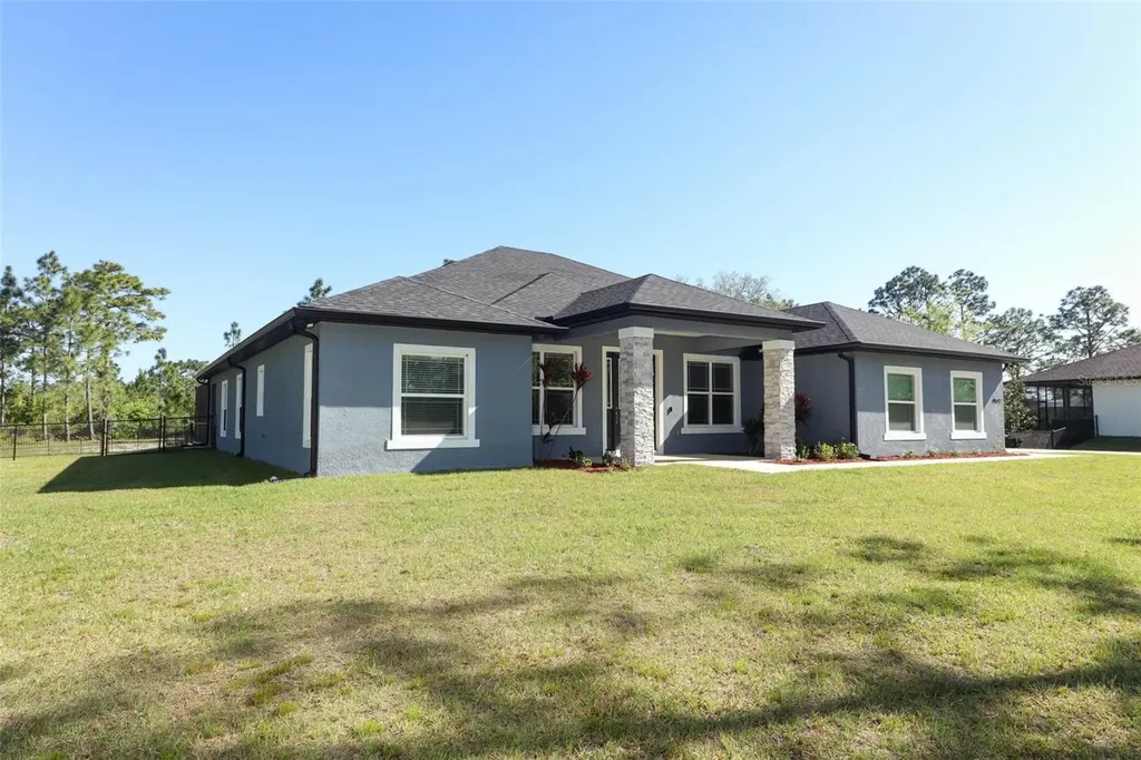 19547 Robertson Street Orlando FL 32833