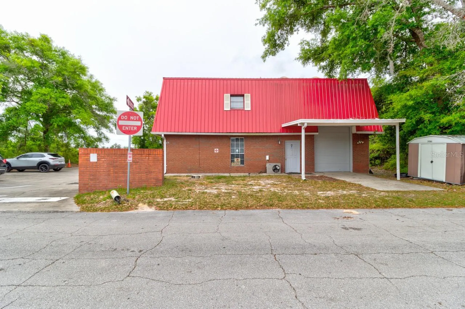 2820 Howland Boulevard Deltona FL 32725