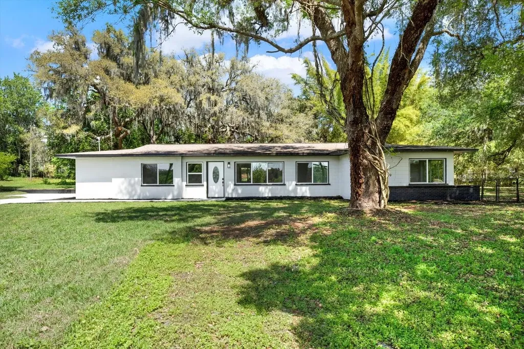 34801 Orchid Parkway Dade City FL 33523