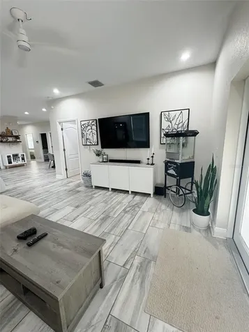 3522 E 27th Avenue Tampa FL 33605