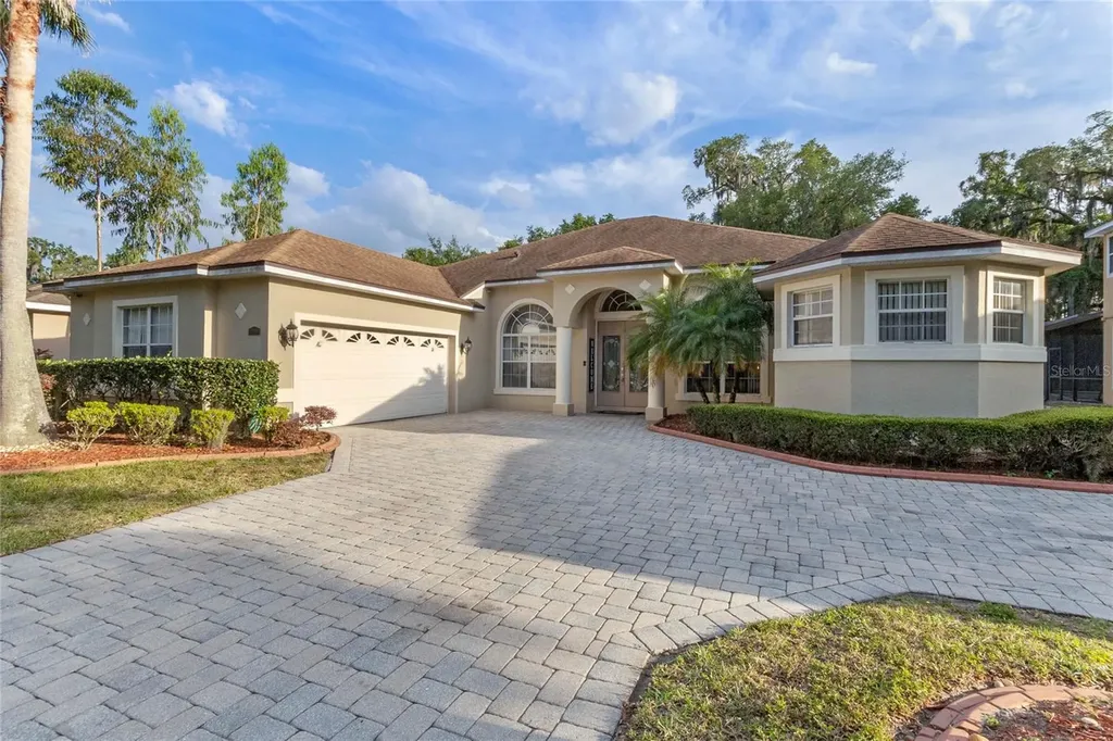 2350 Rambling Oaks Way Kissimmee FL 34746