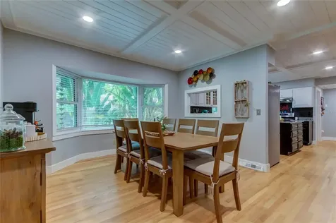 10272 Cypress Circle Seminole FL 33777