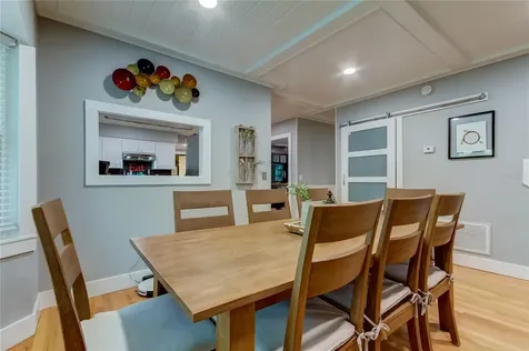 10272 Cypress Circle Seminole FL 33777