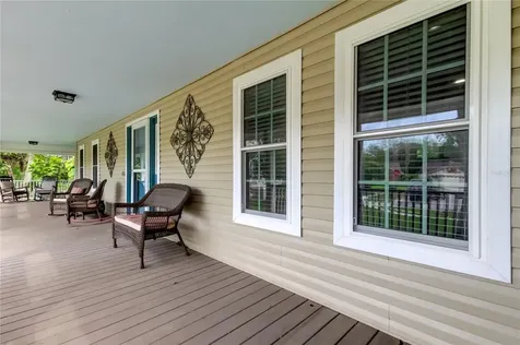10272 Cypress Circle Seminole FL 33777